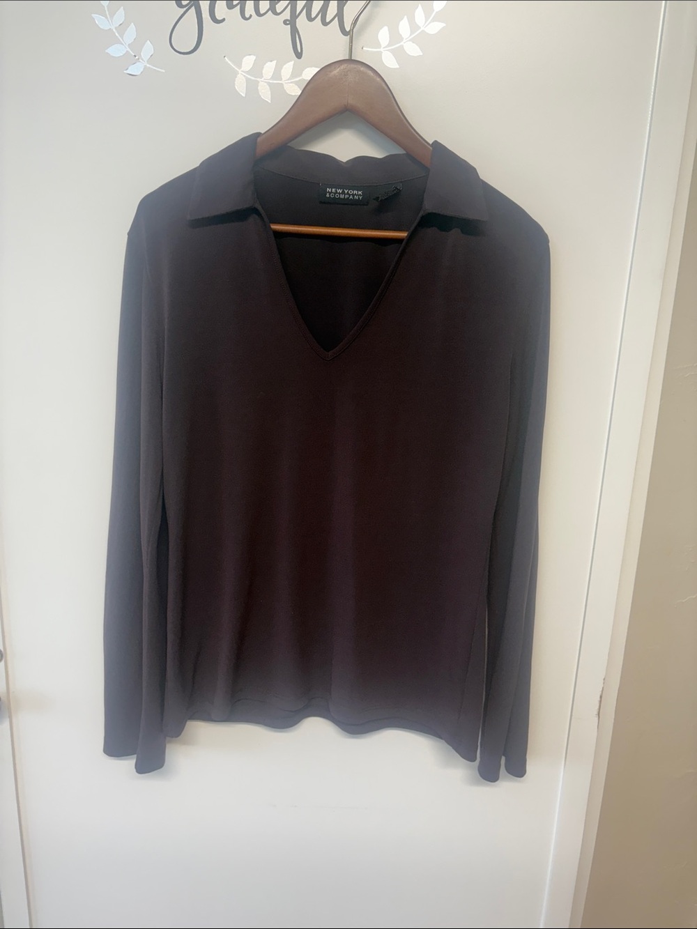 New York & Company Dark Brown V-Neck Collared Long Sleeve Top